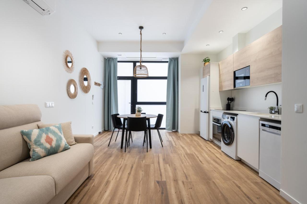 Marina Beach Apartments 瓦伦西亚 外观 照片