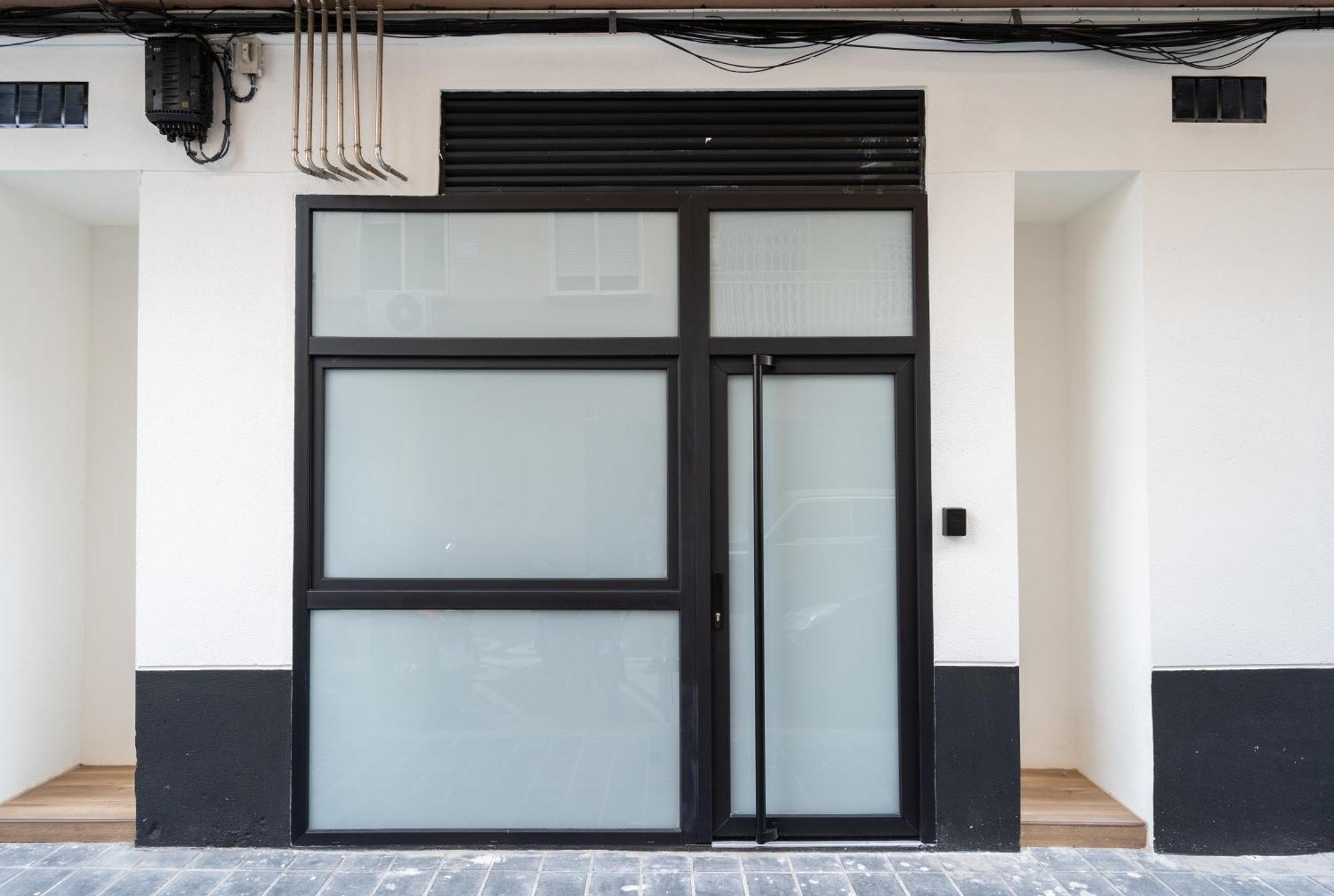 Marina Beach Apartments 瓦伦西亚 外观 照片
